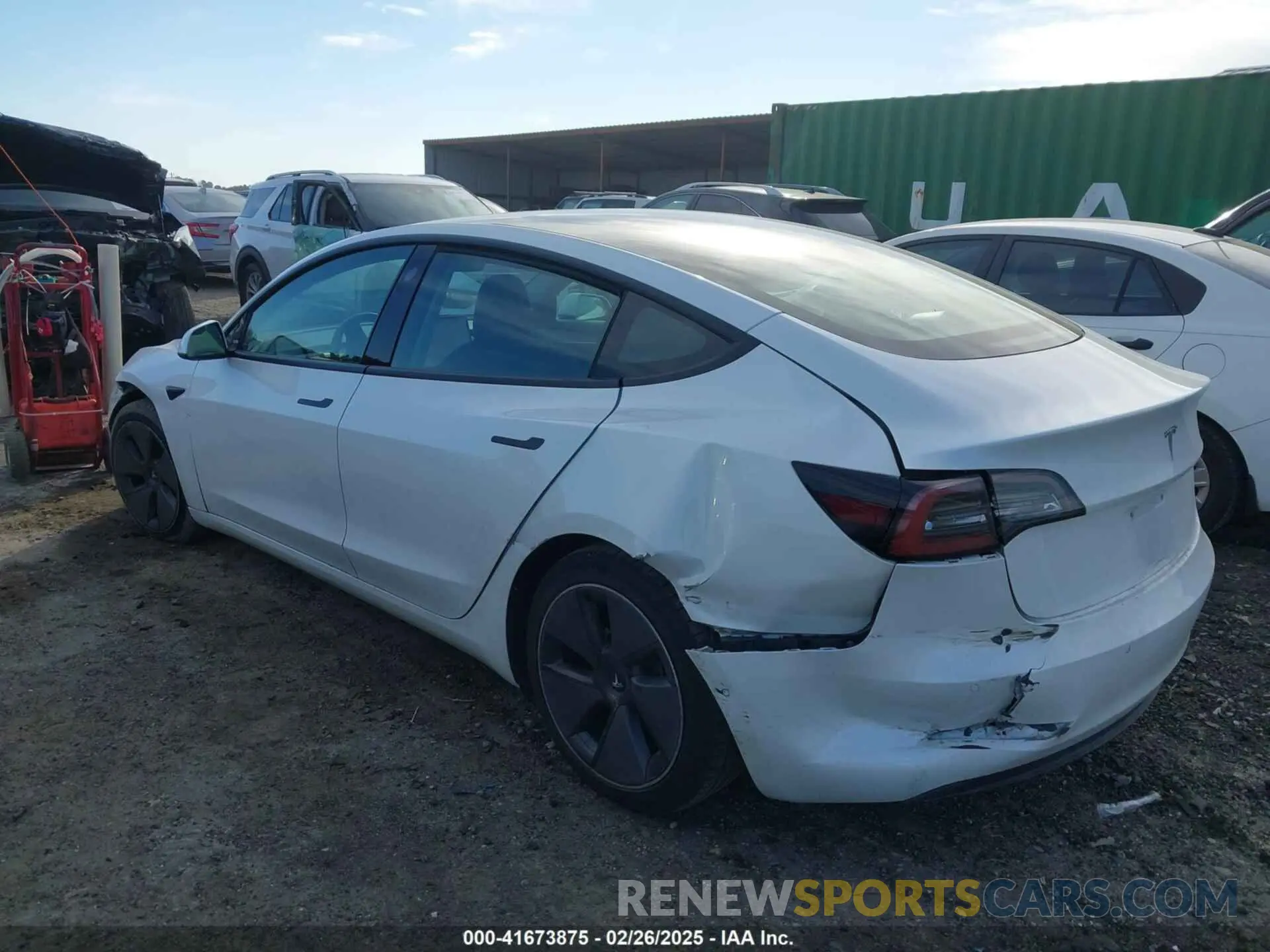 3 Photograph of a damaged car 5YJ3E1EA4MF016604 TESLA MODEL 3 2021