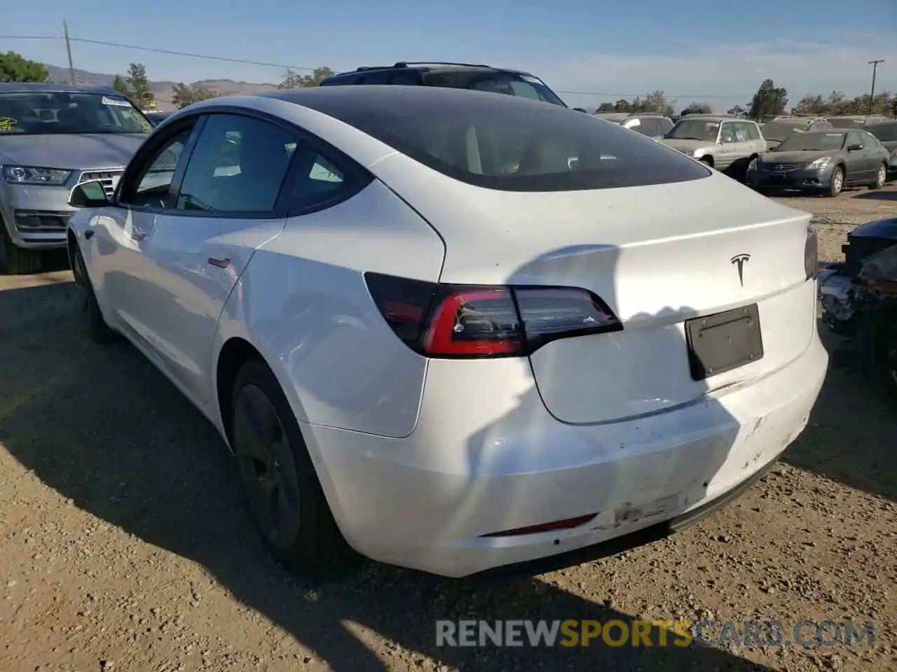 3 Photograph of a damaged car 5YJ3E1EA4MF021625 TESLA MODEL 3 2021