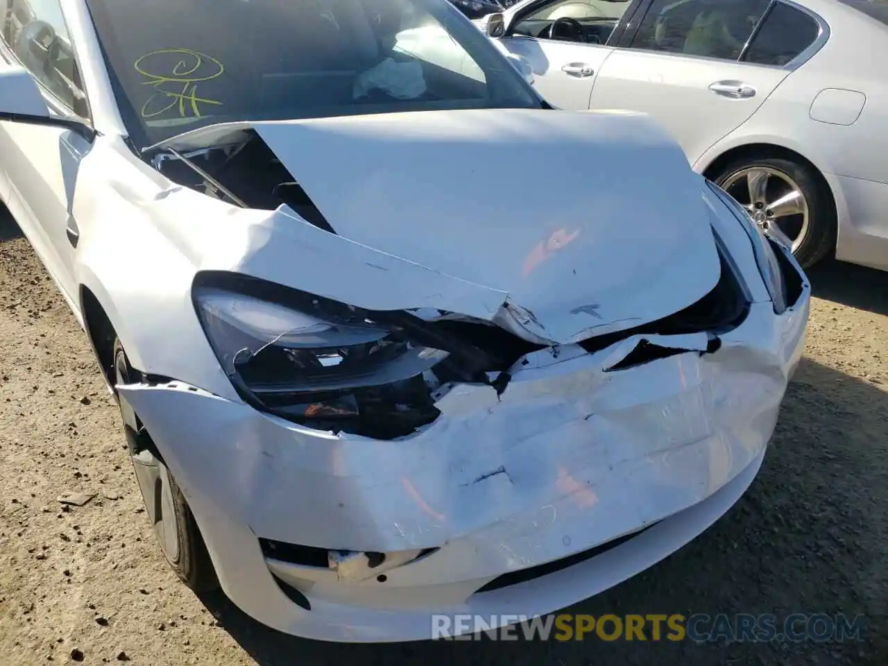 9 Photograph of a damaged car 5YJ3E1EA4MF021625 TESLA MODEL 3 2021