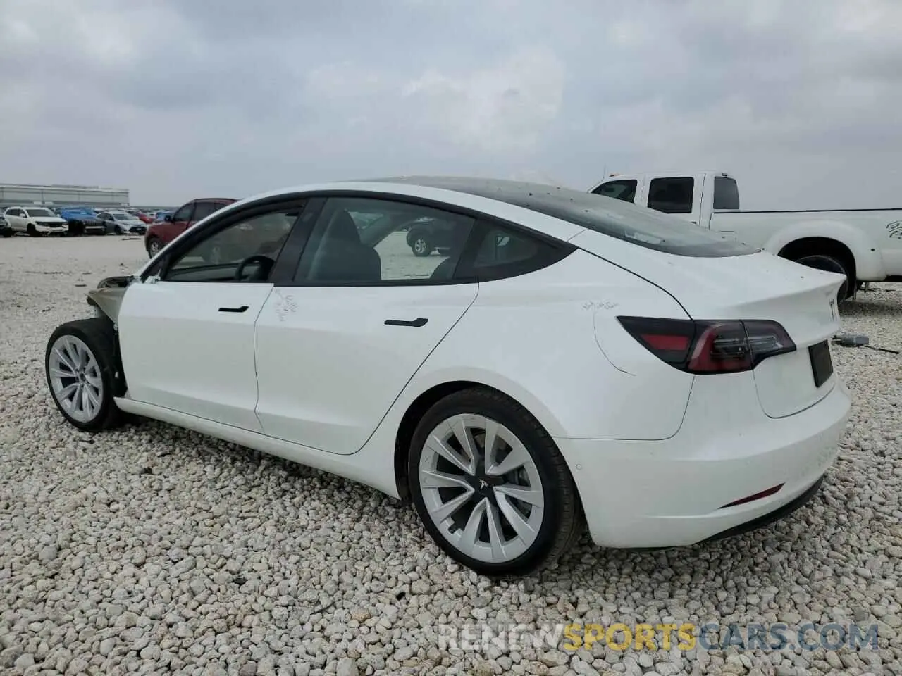 2 Photograph of a damaged car 5YJ3E1EA4MF031944 TESLA MODEL 3 2021