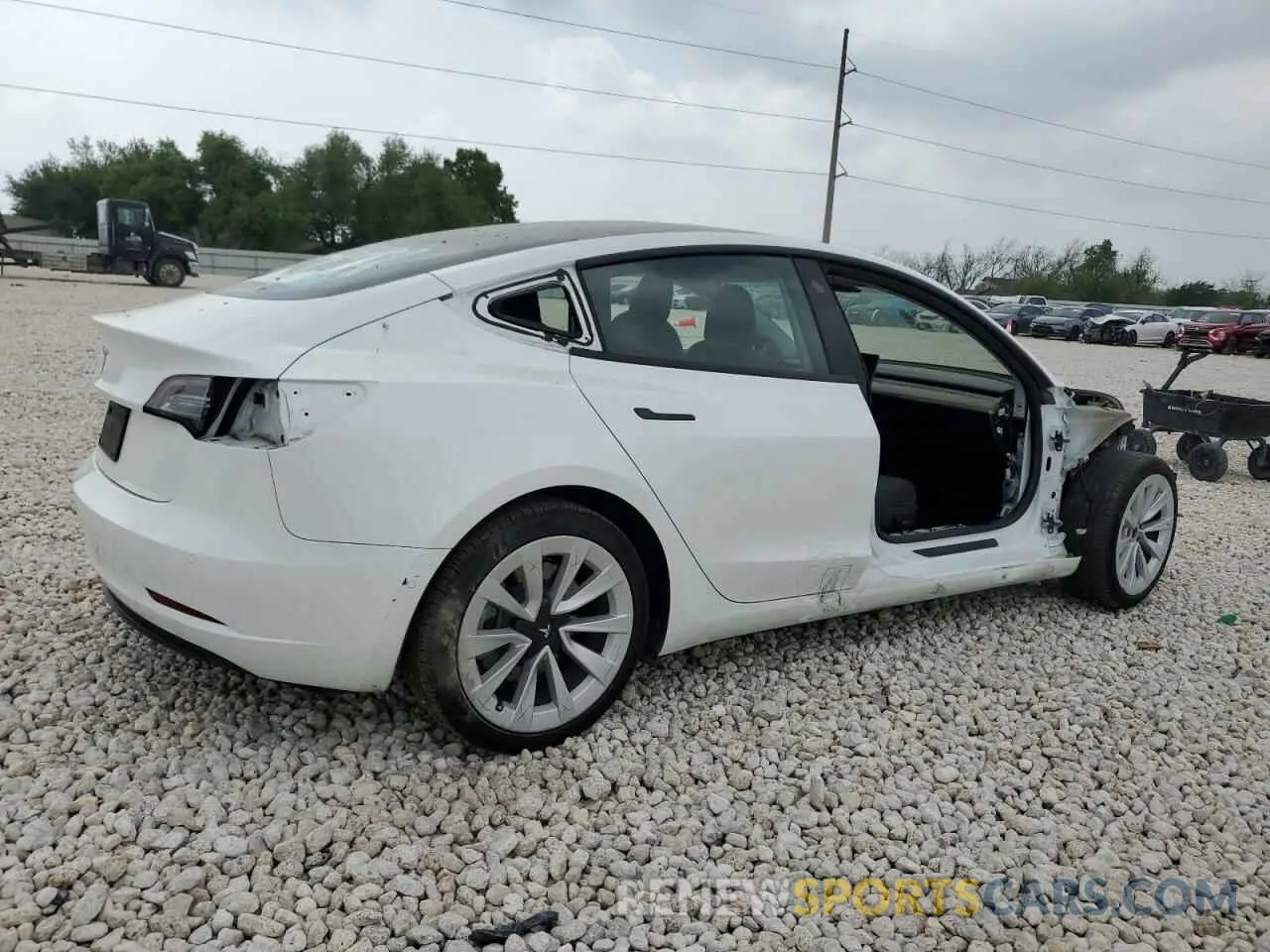 3 Photograph of a damaged car 5YJ3E1EA4MF031944 TESLA MODEL 3 2021