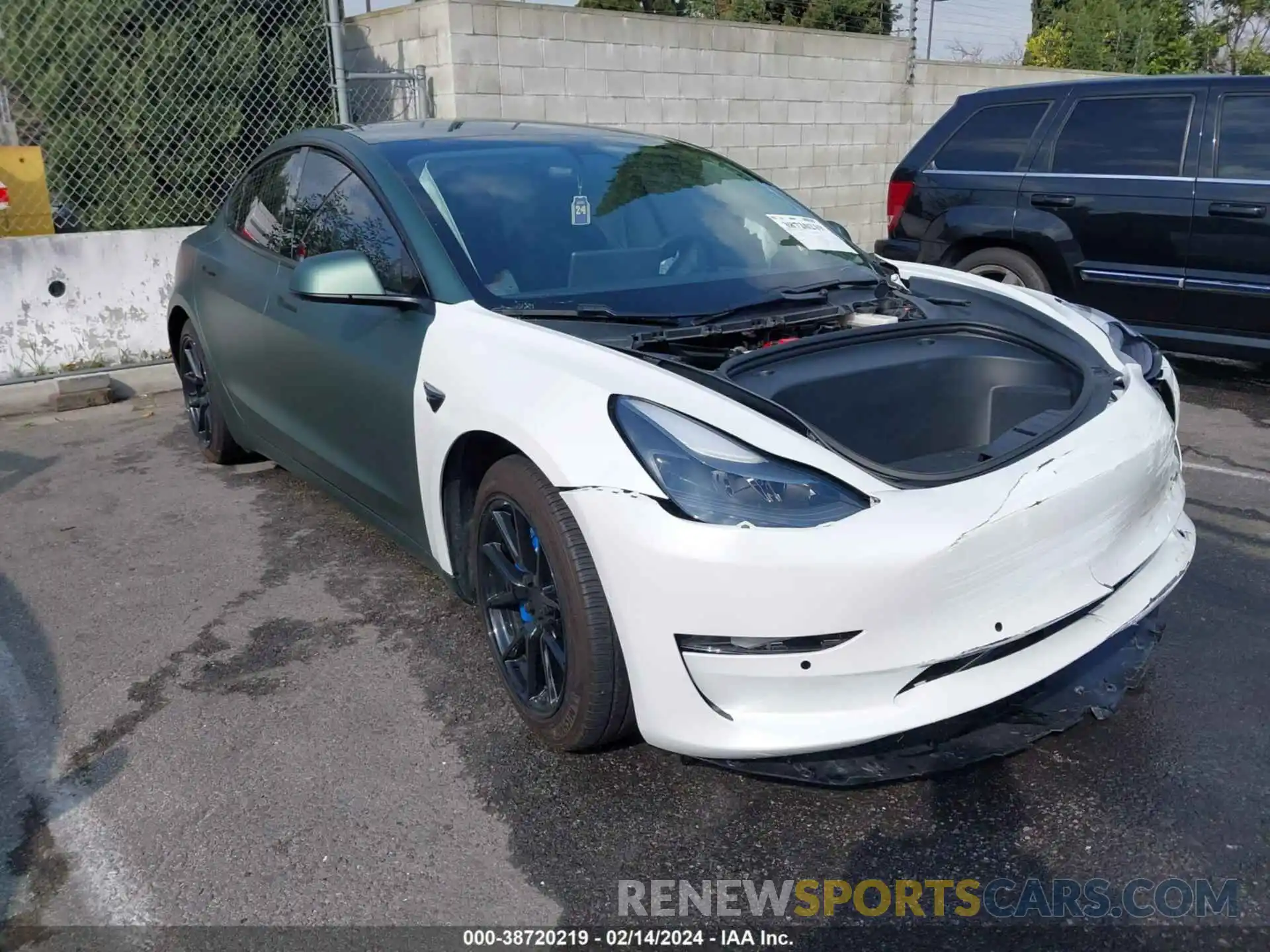 1 Photograph of a damaged car 5YJ3E1EA4MF071120 TESLA MODEL 3 2021