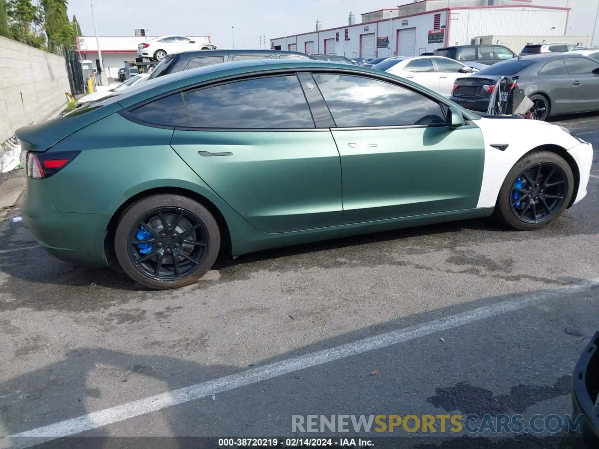 12 Photograph of a damaged car 5YJ3E1EA4MF071120 TESLA MODEL 3 2021