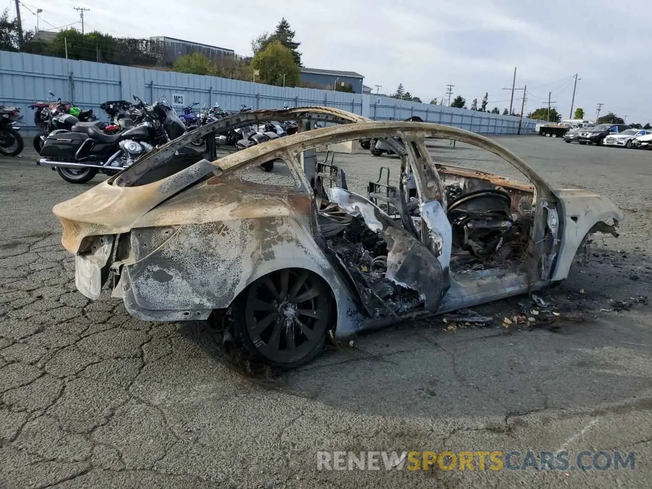 3 Photograph of a damaged car 5YJ3E1EA4MF075216 TESLA MODEL 3 2021