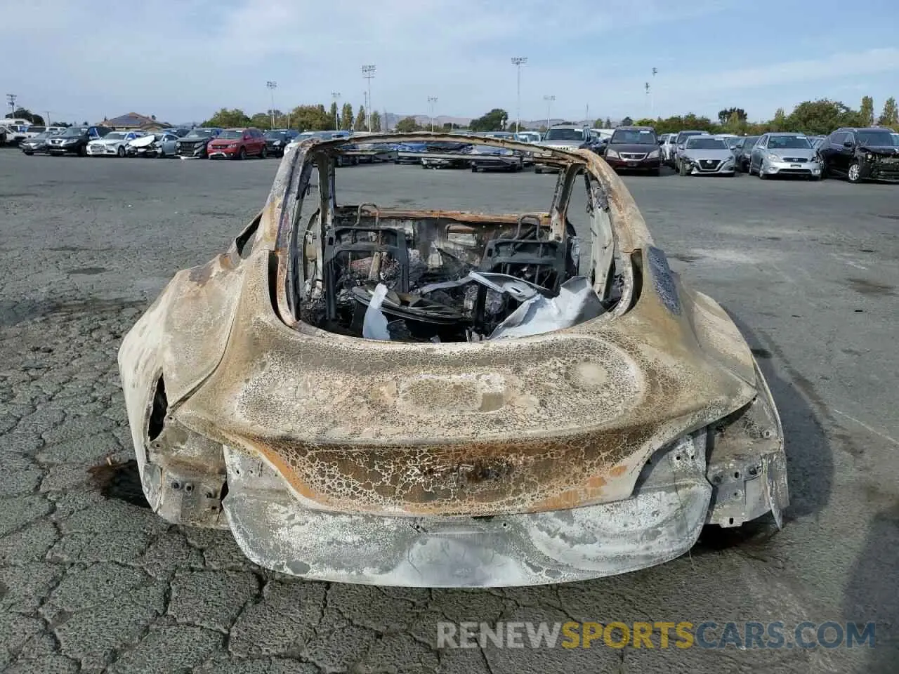 6 Photograph of a damaged car 5YJ3E1EA4MF075216 TESLA MODEL 3 2021