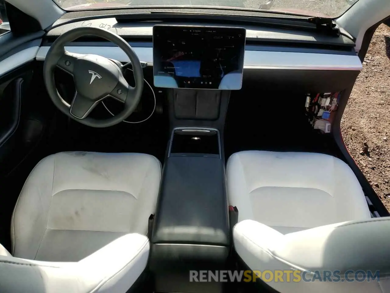 8 Photograph of a damaged car 5YJ3E1EA4MF081582 TESLA MODEL 3 2021