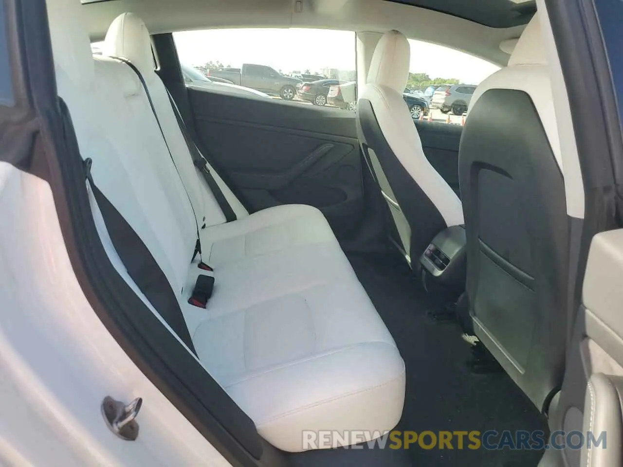 10 Photograph of a damaged car 5YJ3E1EA4MF089259 TESLA MODEL 3 2021