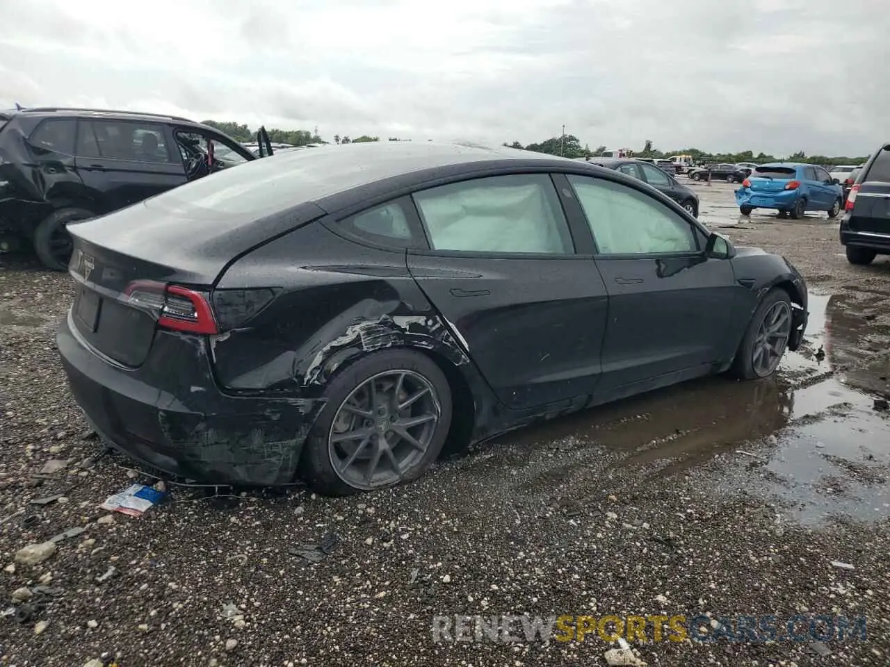3 Photograph of a damaged car 5YJ3E1EA4MF092274 TESLA MODEL 3 2021