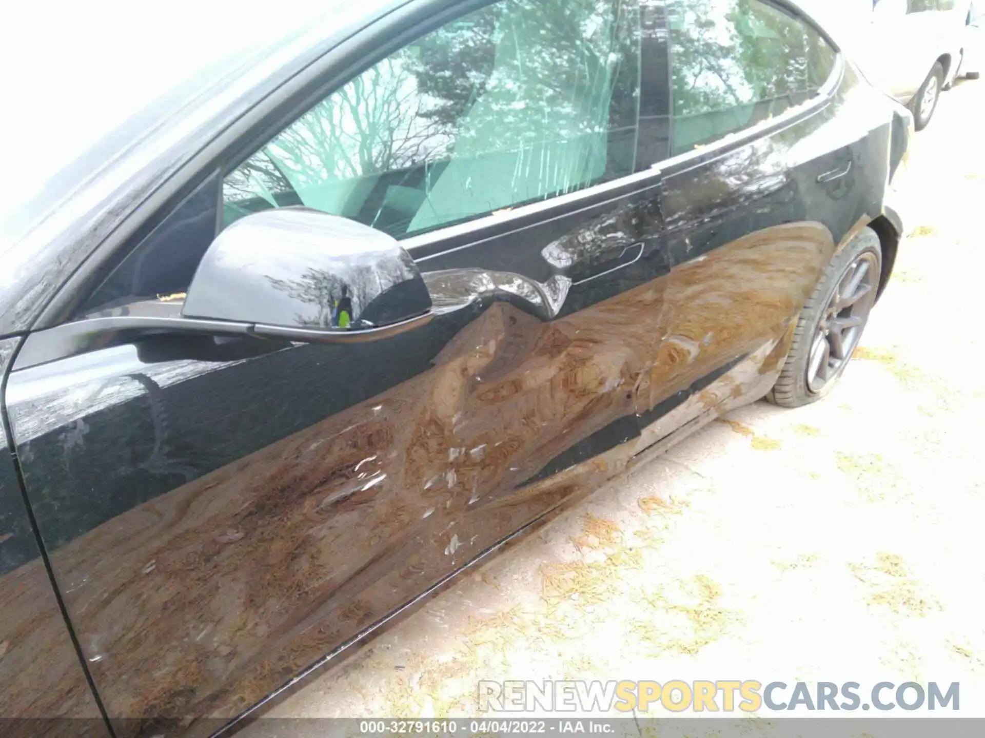 6 Photograph of a damaged car 5YJ3E1EA4MF093828 TESLA MODEL 3 2021