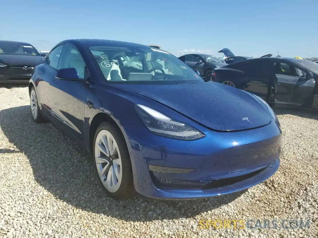 1 Photograph of a damaged car 5YJ3E1EA4MF098558 TESLA MODEL 3 2021