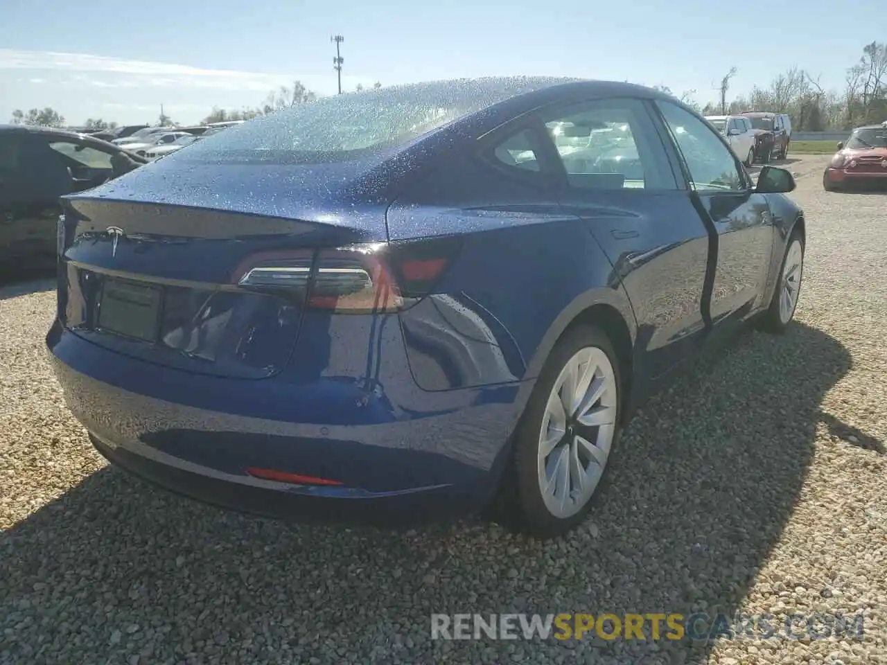 4 Photograph of a damaged car 5YJ3E1EA4MF098558 TESLA MODEL 3 2021