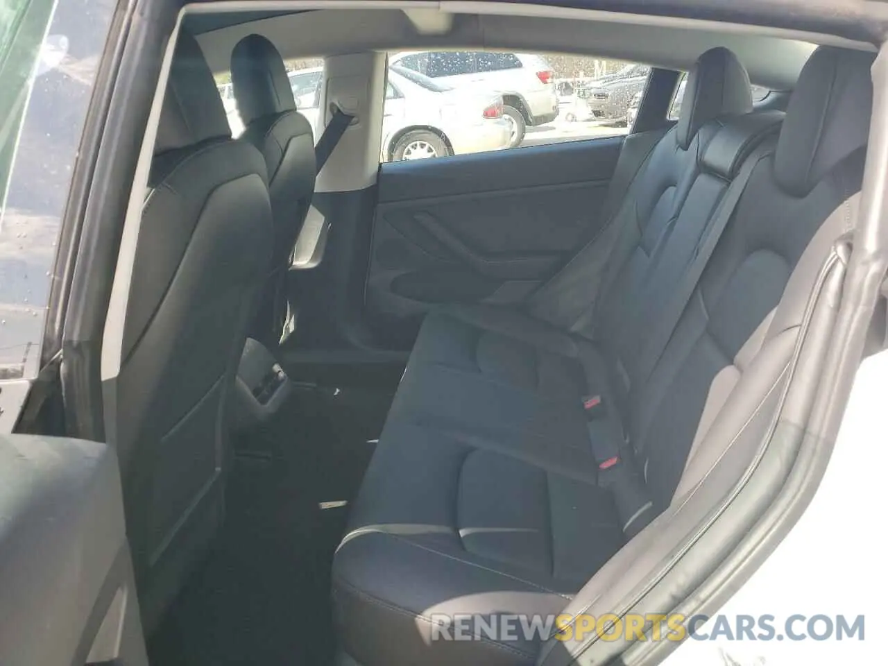 11 Photograph of a damaged car 5YJ3E1EA4MF099600 TESLA MODEL 3 2021