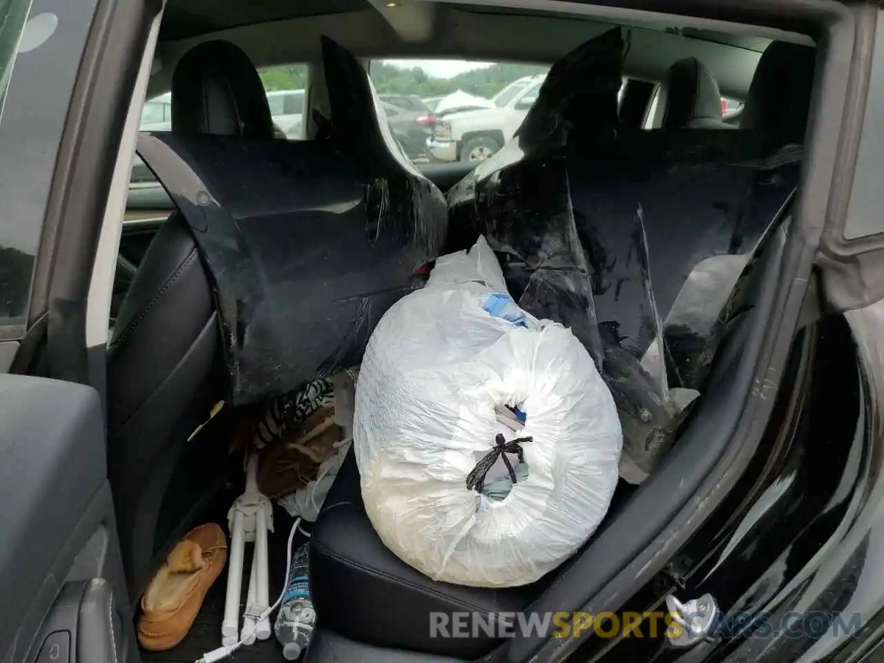 6 Photograph of a damaged car 5YJ3E1EA4MF100597 TESLA MODEL 3 2021