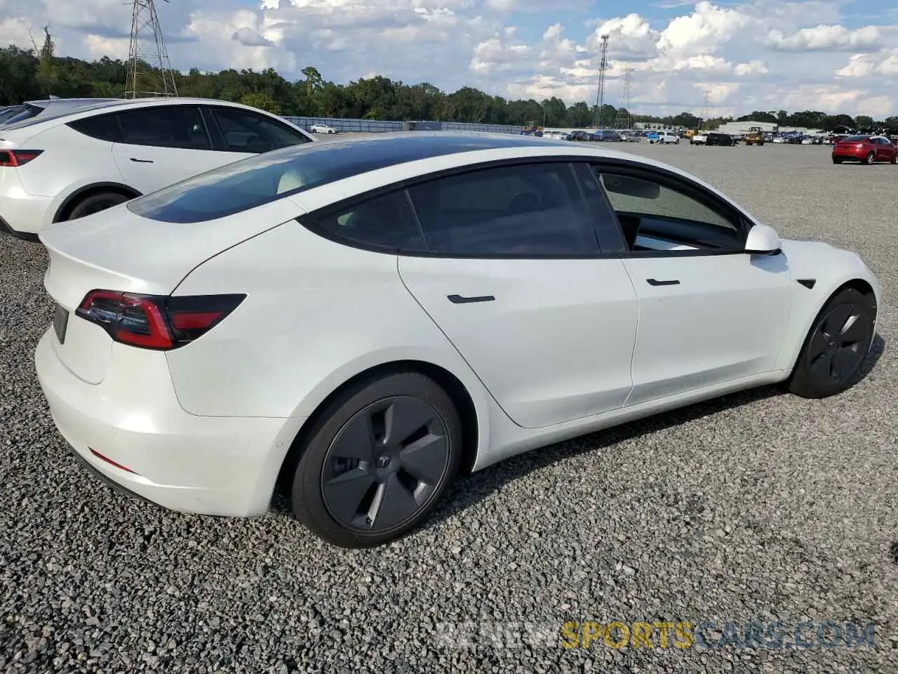 3 Photograph of a damaged car 5YJ3E1EA4MF853756 TESLA MODEL 3 2021