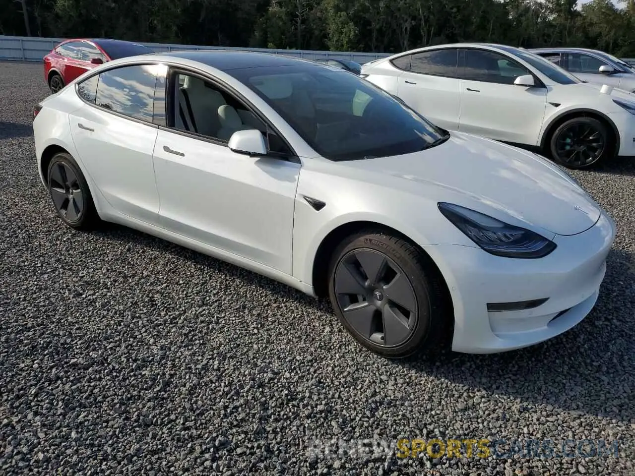 4 Photograph of a damaged car 5YJ3E1EA4MF853756 TESLA MODEL 3 2021