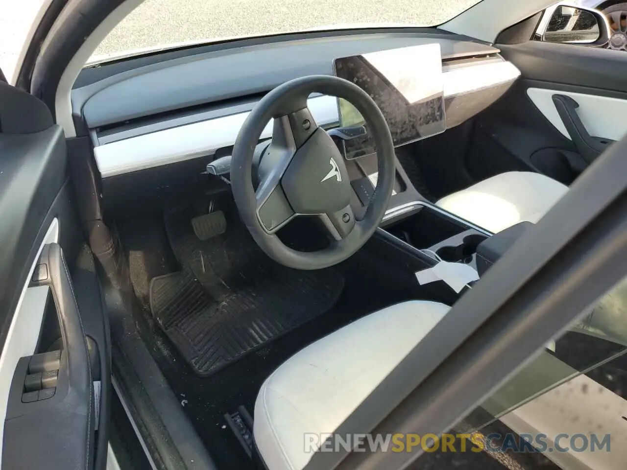 8 Photograph of a damaged car 5YJ3E1EA4MF853756 TESLA MODEL 3 2021