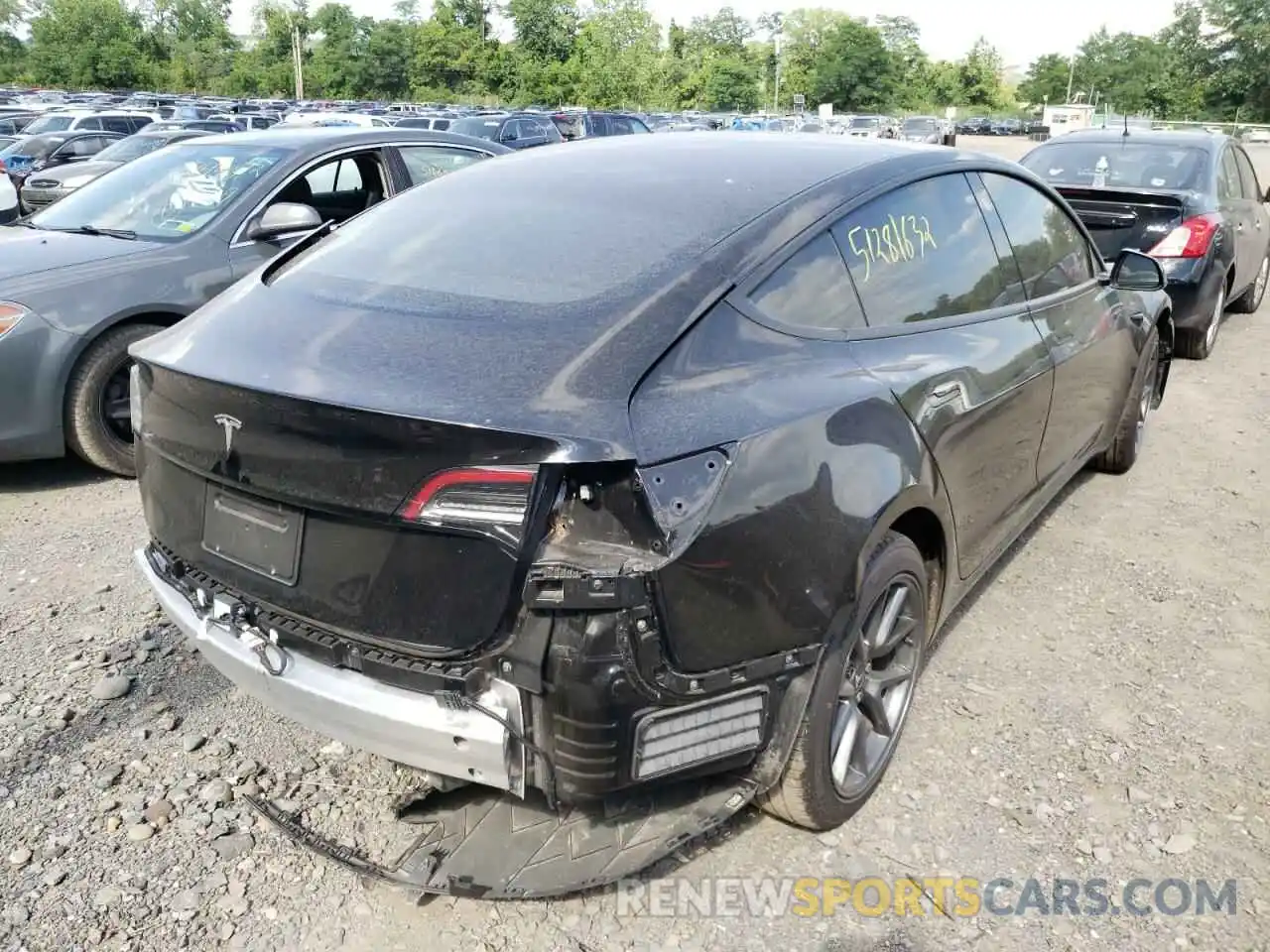 4 Photograph of a damaged car 5YJ3E1EA4MF859329 TESLA MODEL 3 2021