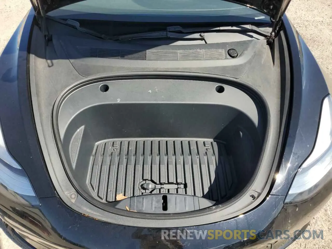 11 Photograph of a damaged car 5YJ3E1EA4MF860447 TESLA MODEL 3 2021