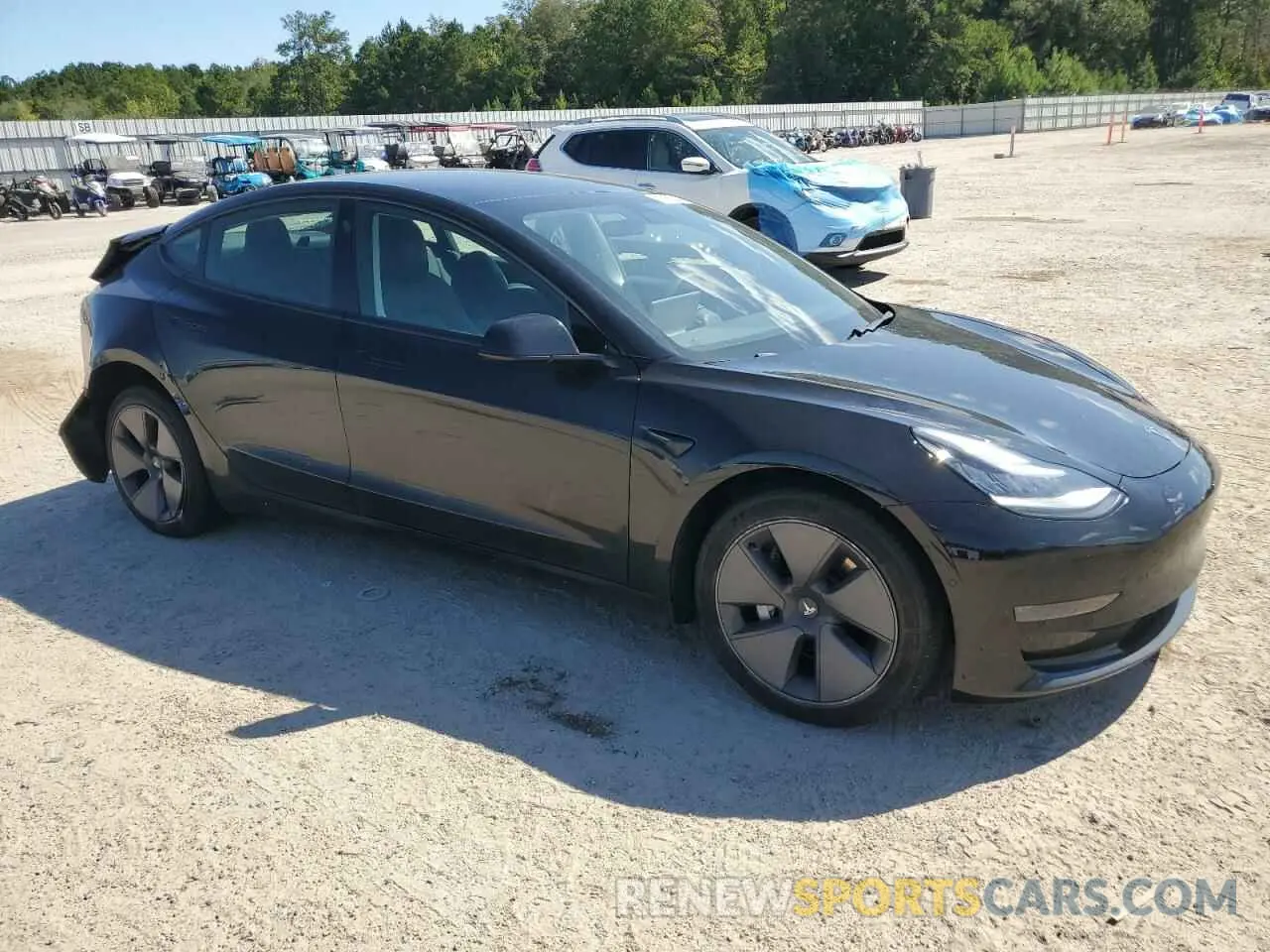 4 Photograph of a damaged car 5YJ3E1EA4MF860447 TESLA MODEL 3 2021