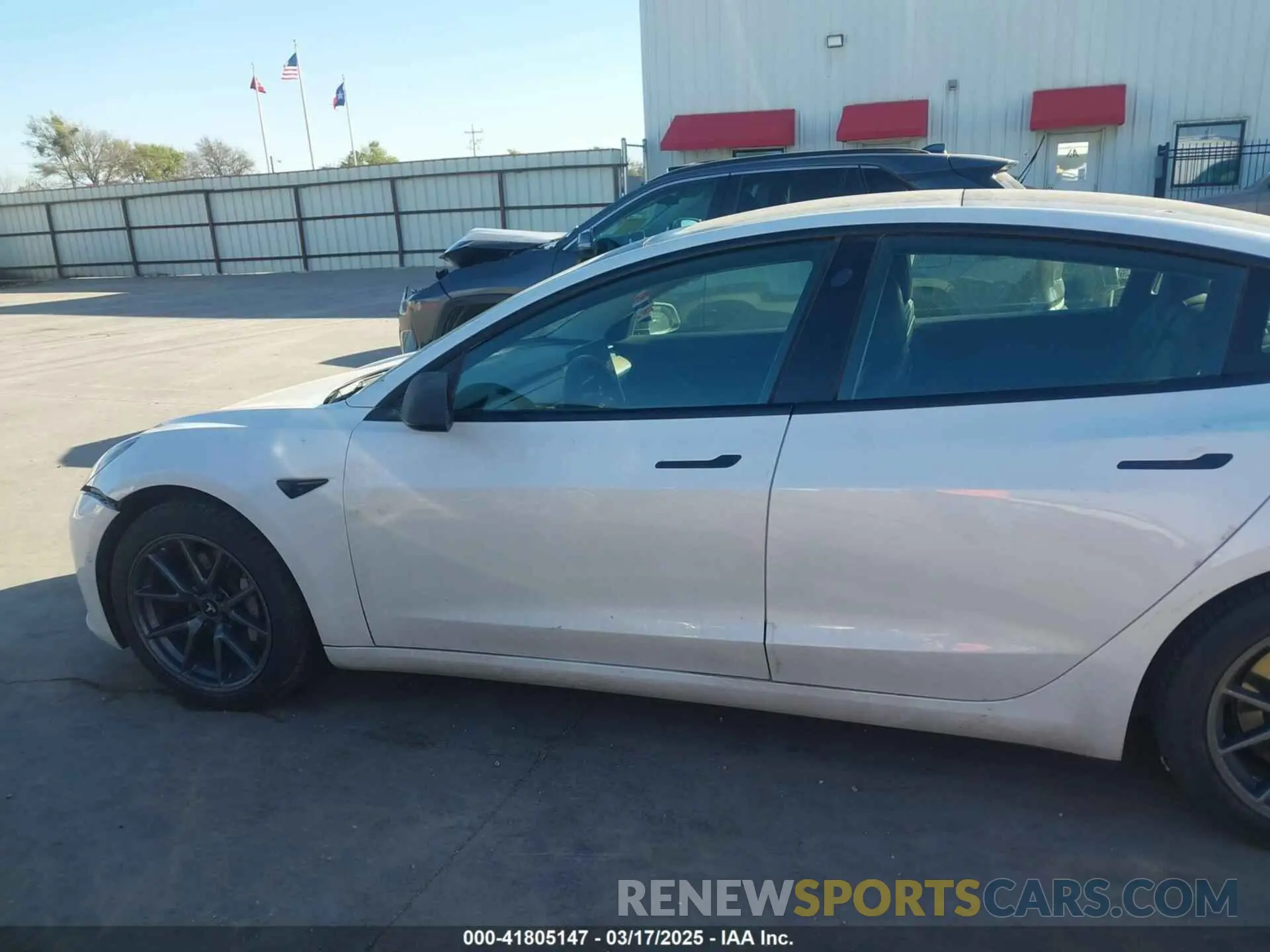14 Photograph of a damaged car 5YJ3E1EA4MF867169 TESLA MODEL 3 2021