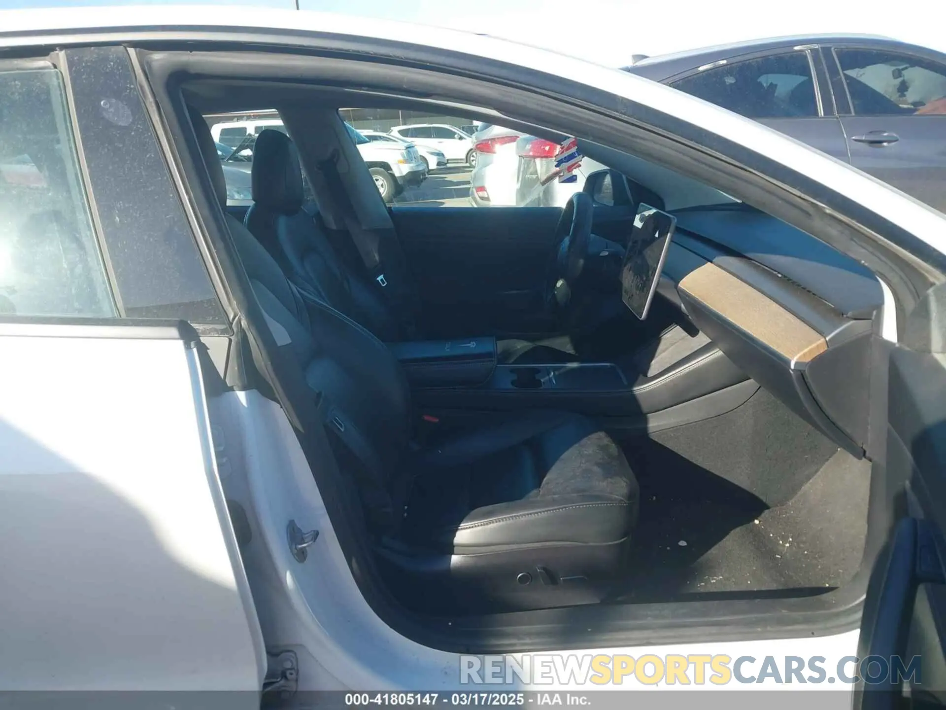 5 Photograph of a damaged car 5YJ3E1EA4MF867169 TESLA MODEL 3 2021