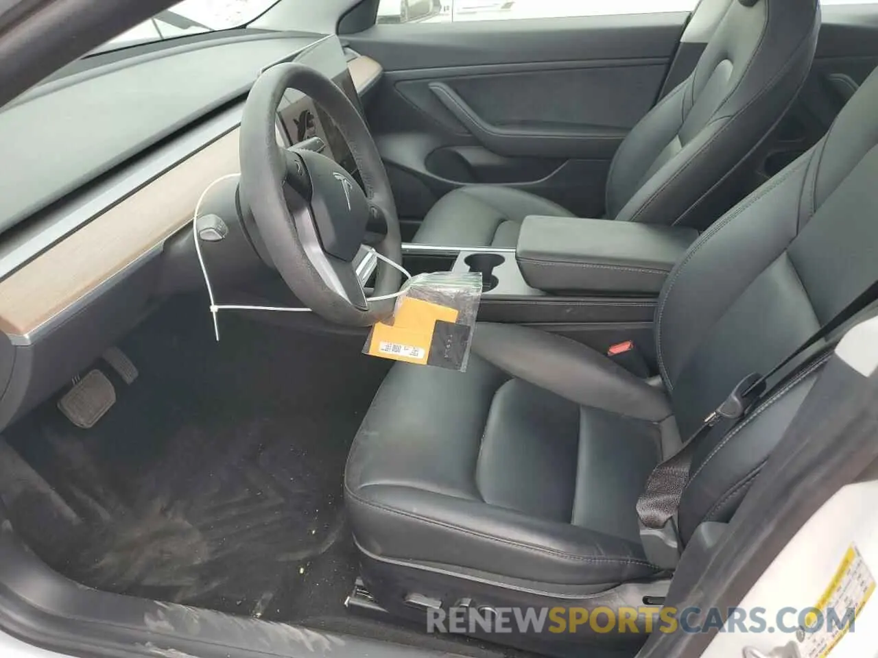 7 Photograph of a damaged car 5YJ3E1EA4MF911364 TESLA MODEL 3 2021
