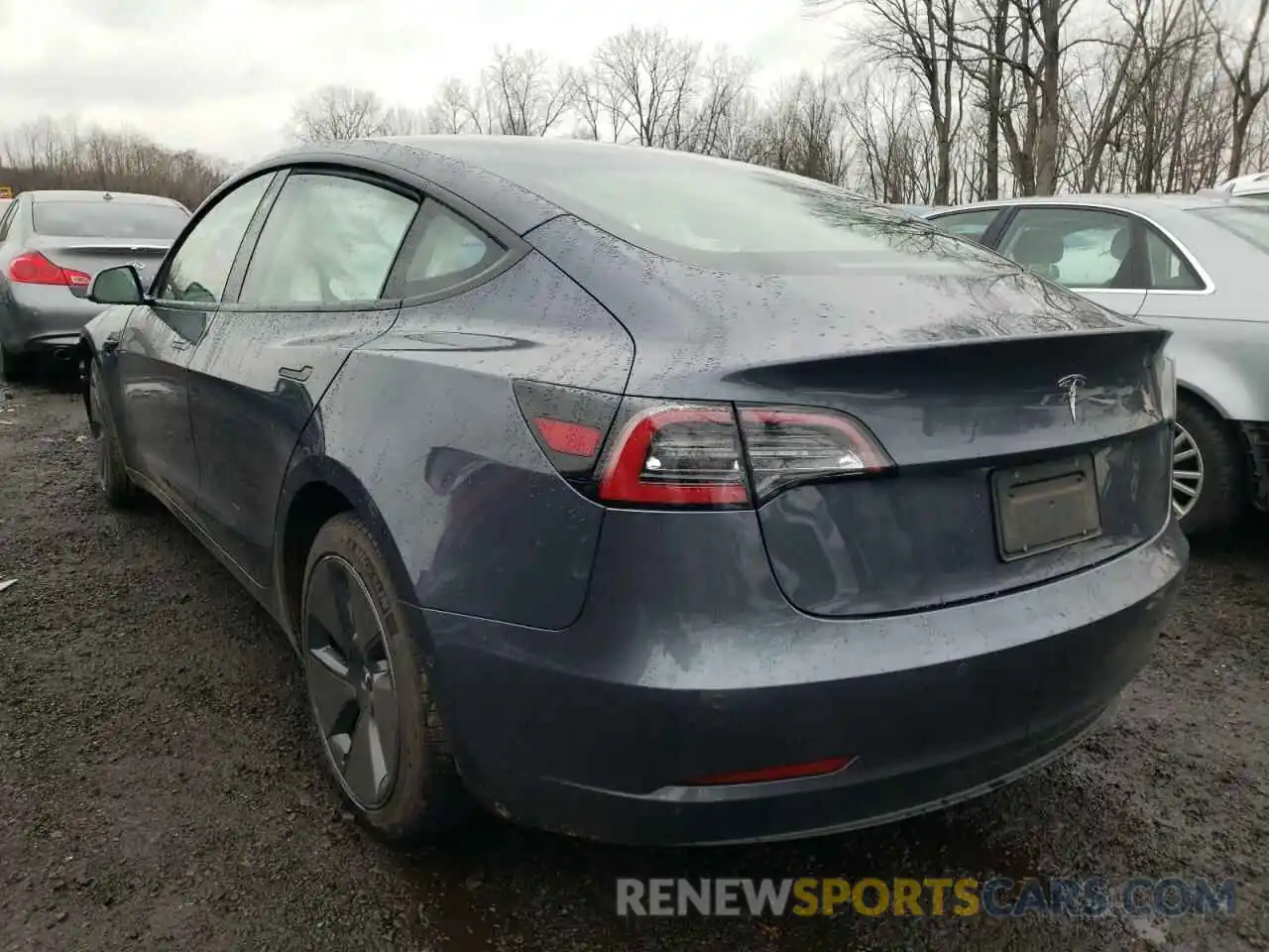 3 Photograph of a damaged car 5YJ3E1EA4MF921358 TESLA MODEL 3 2021