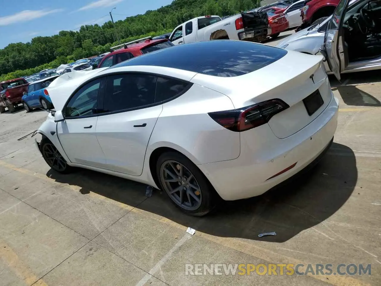 2 Photograph of a damaged car 5YJ3E1EA4MF929654 TESLA MODEL 3 2021