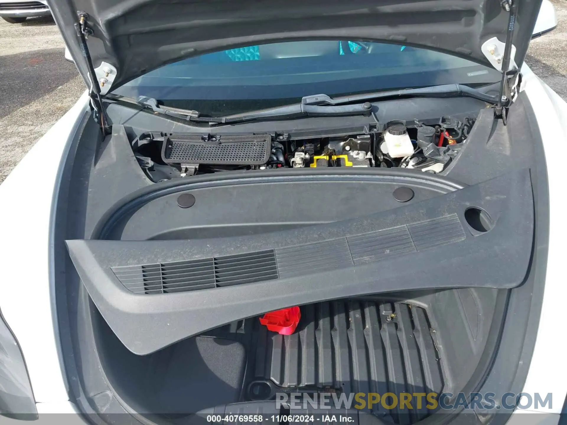 10 Photograph of a damaged car 5YJ3E1EA4MF978448 TESLA MODEL 3 2021