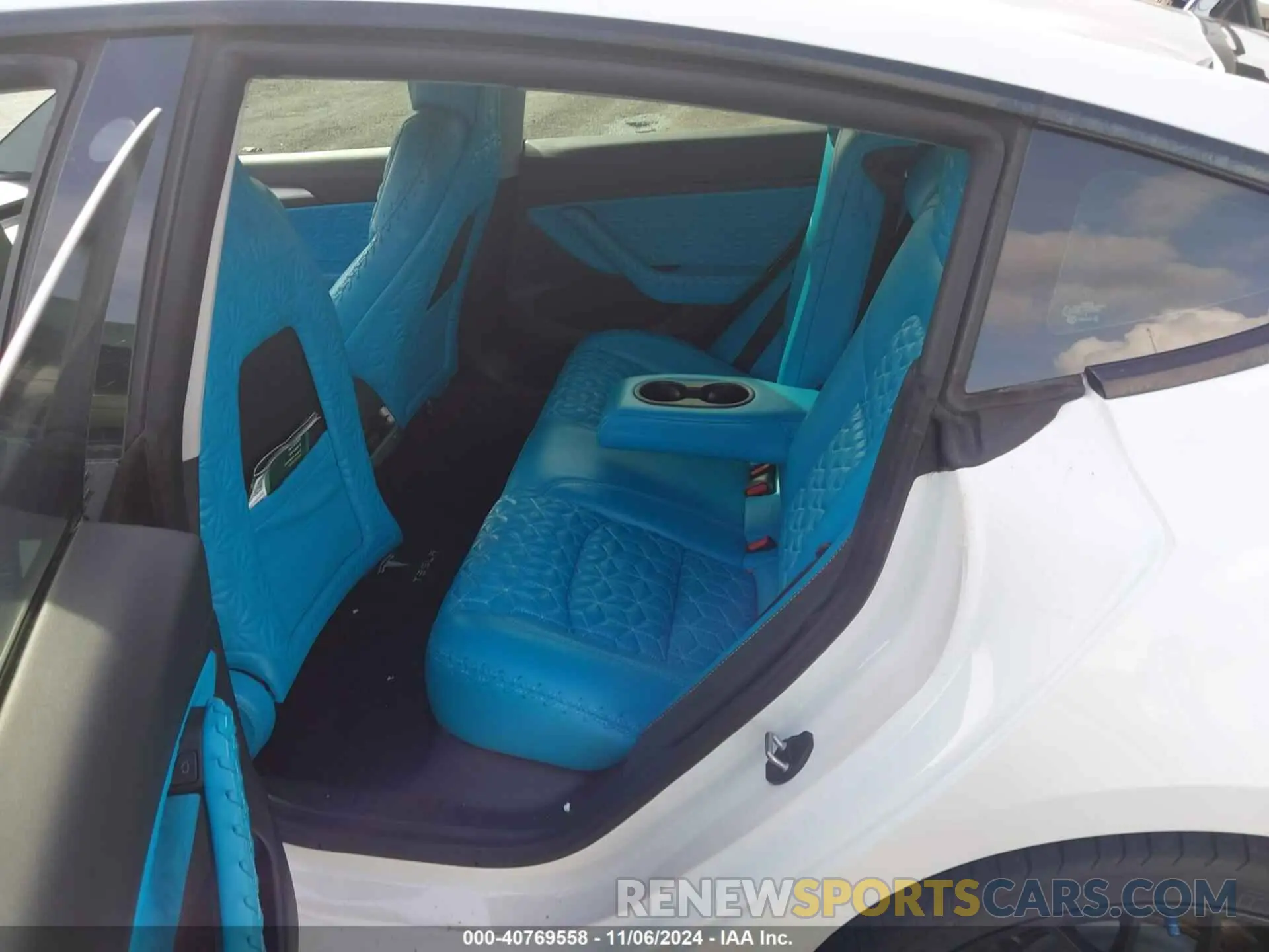 8 Photograph of a damaged car 5YJ3E1EA4MF978448 TESLA MODEL 3 2021