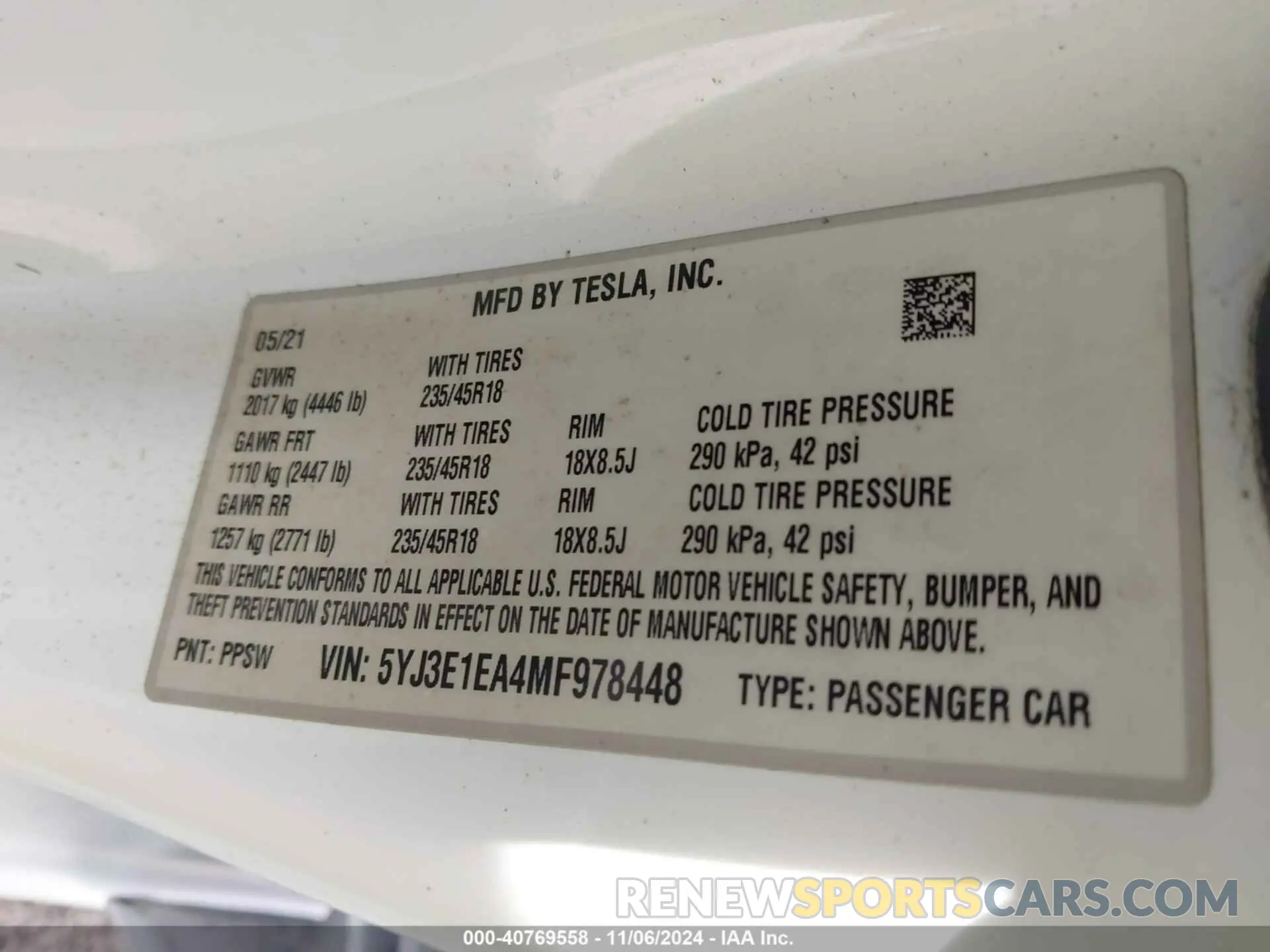 9 Photograph of a damaged car 5YJ3E1EA4MF978448 TESLA MODEL 3 2021