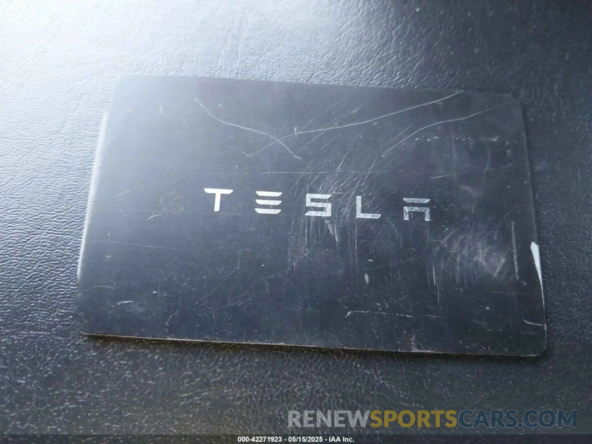 11 Photograph of a damaged car 5YJ3E1EA4MF982032 TESLA MODEL 3 2021