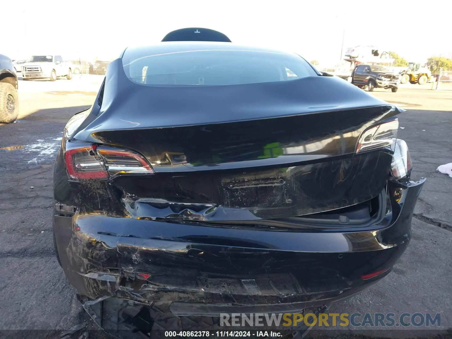 6 Photograph of a damaged car 5YJ3E1EA4MF998473 TESLA MODEL 3 2021