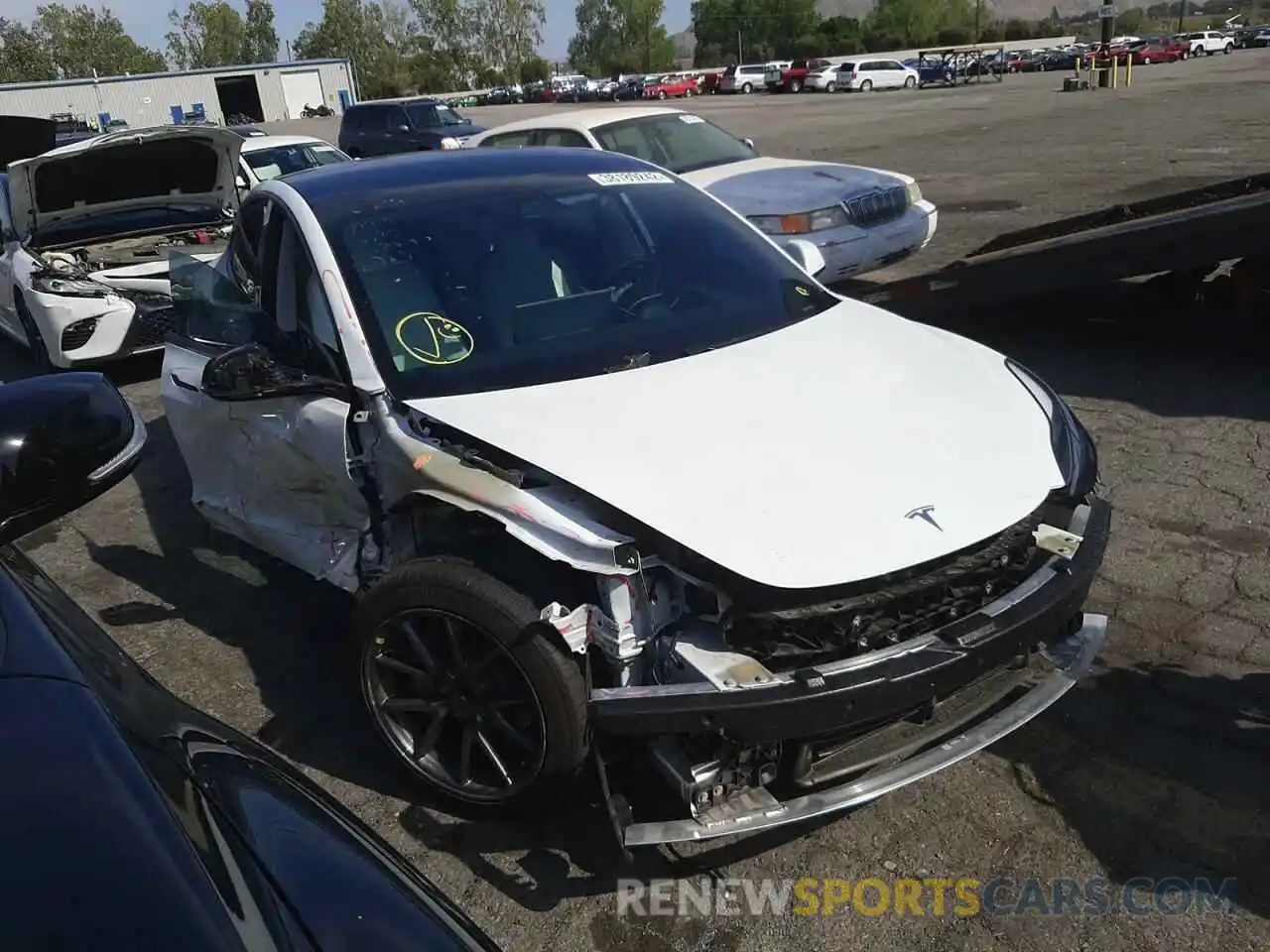 1 Photograph of a damaged car 5YJ3E1EA5MF000704 TESLA MODEL 3 2021