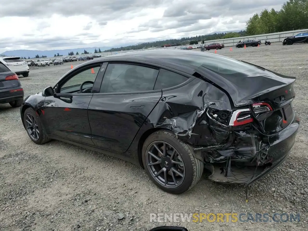 2 Photograph of a damaged car 5YJ3E1EA5MF029703 TESLA MODEL 3 2021