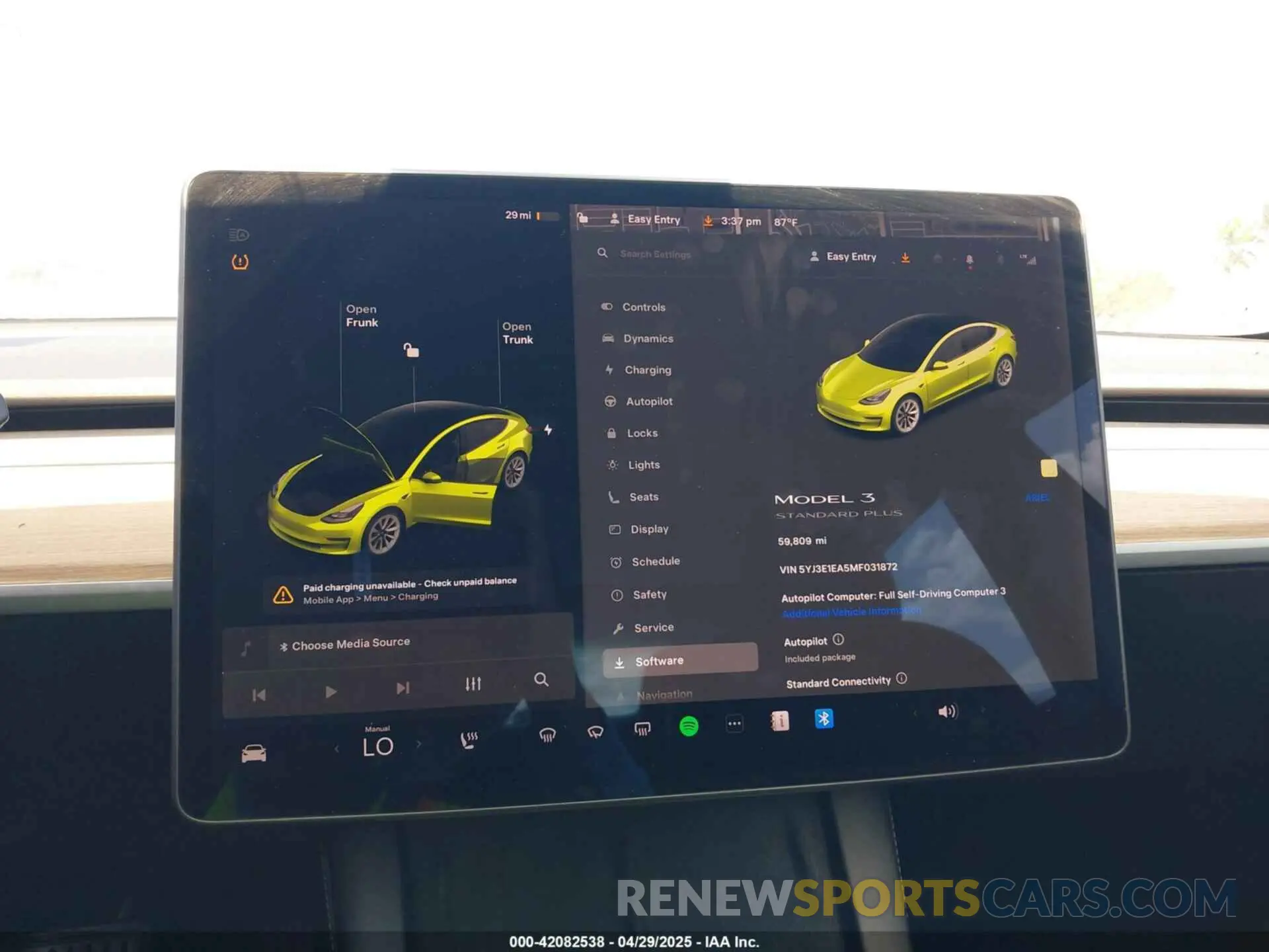 17 Photograph of a damaged car 5YJ3E1EA5MF031872 TESLA MODEL 3 2021