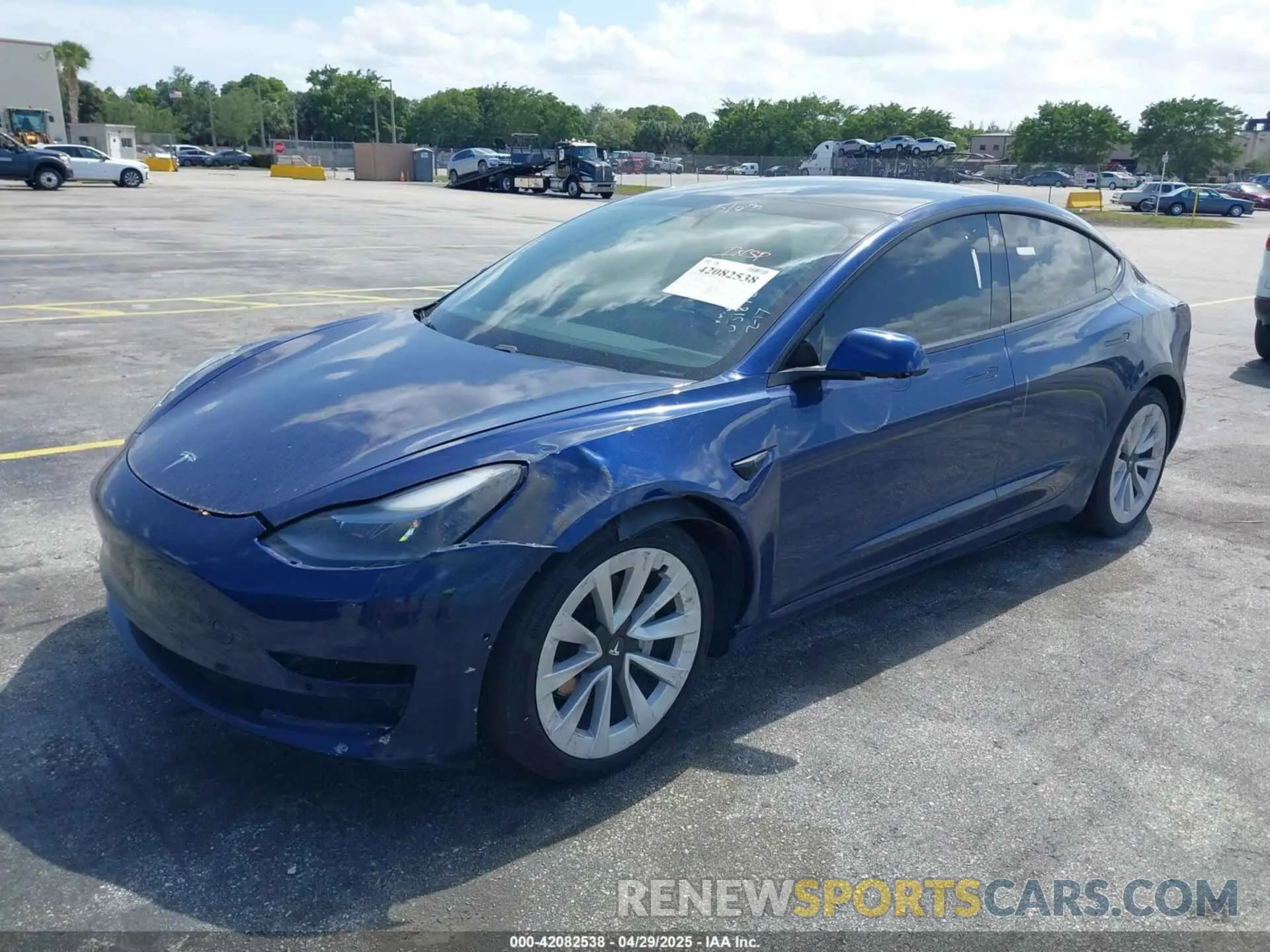 2 Photograph of a damaged car 5YJ3E1EA5MF031872 TESLA MODEL 3 2021