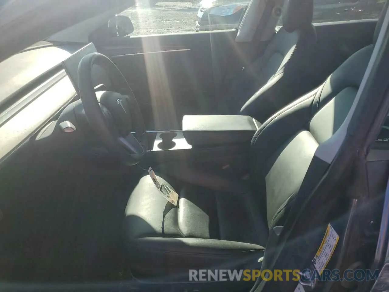 7 Photograph of a damaged car 5YJ3E1EA5MF046064 TESLA MODEL 3 2021