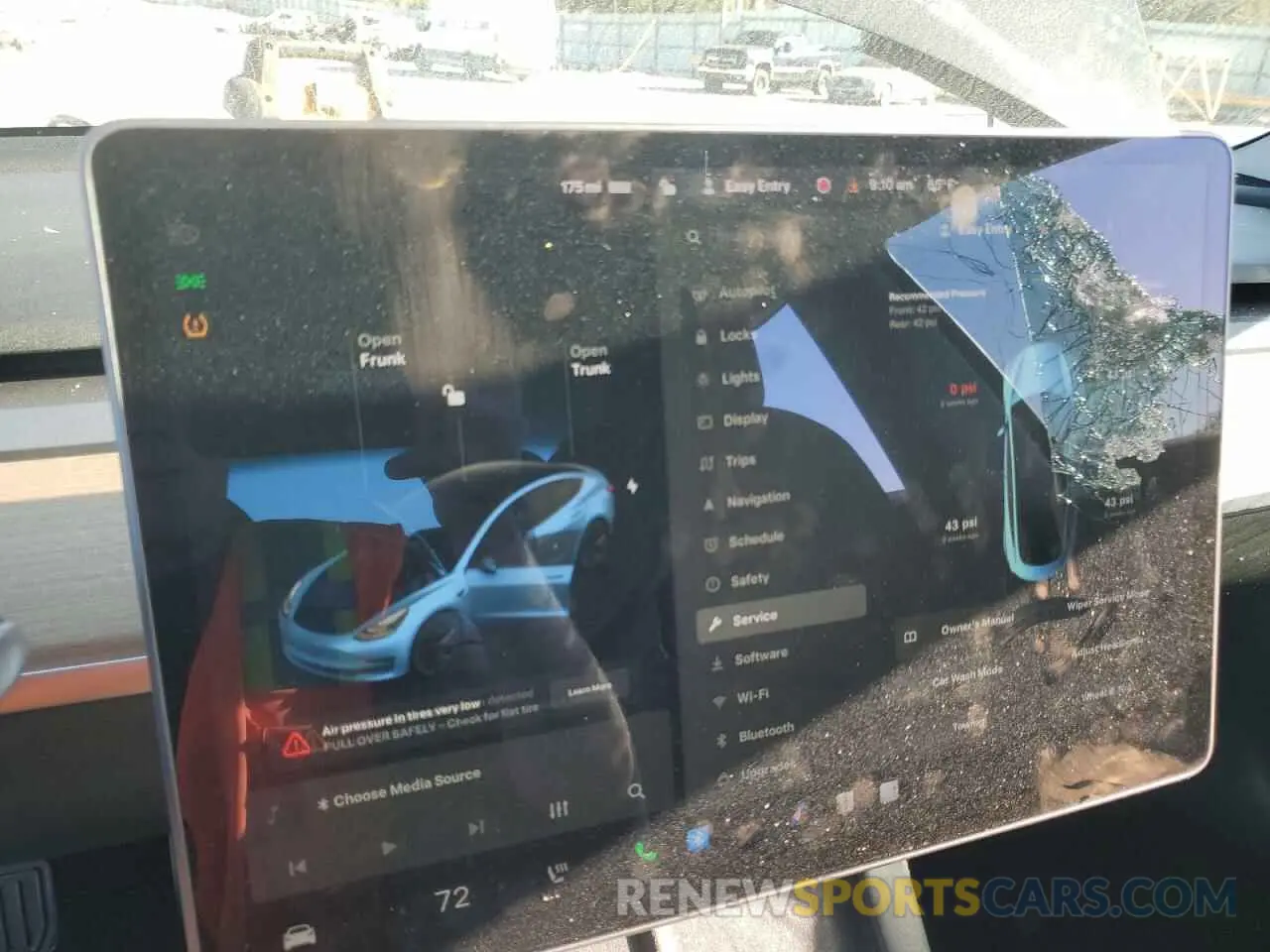 9 Photograph of a damaged car 5YJ3E1EA5MF047652 TESLA MODEL 3 2021