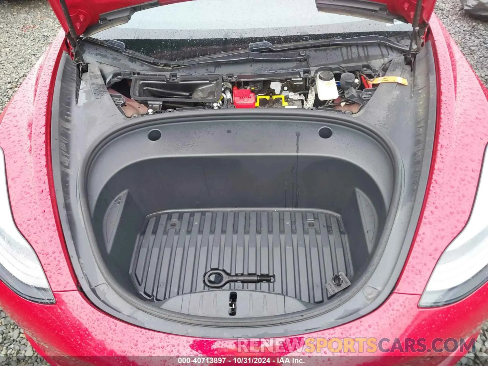 10 Photograph of a damaged car 5YJ3E1EA5MF054262 TESLA MODEL 3 2021