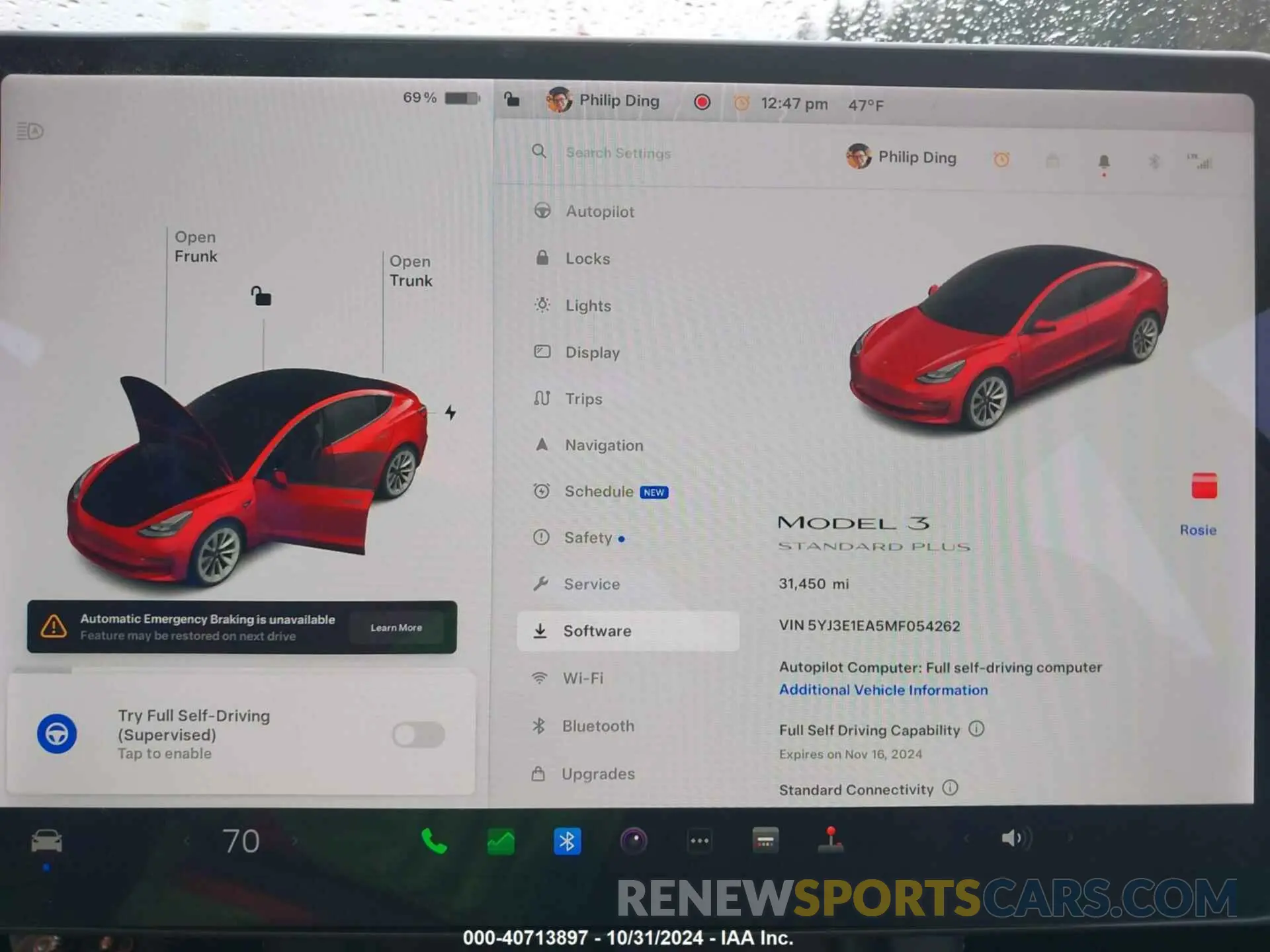 19 Photograph of a damaged car 5YJ3E1EA5MF054262 TESLA MODEL 3 2021
