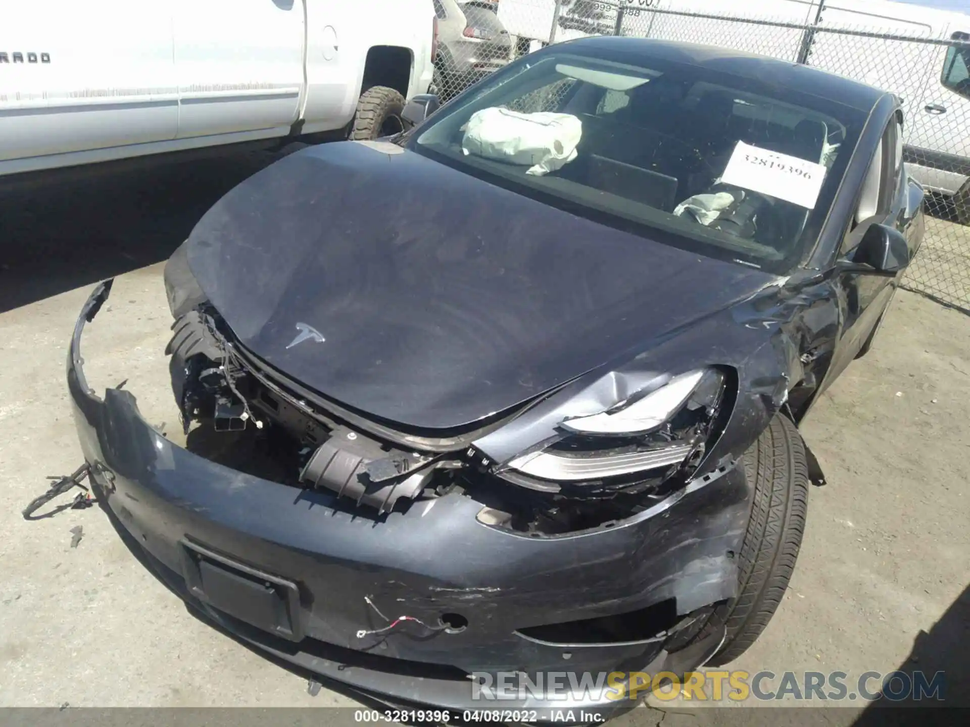 2 Photograph of a damaged car 5YJ3E1EA5MF068422 TESLA MODEL 3 2021