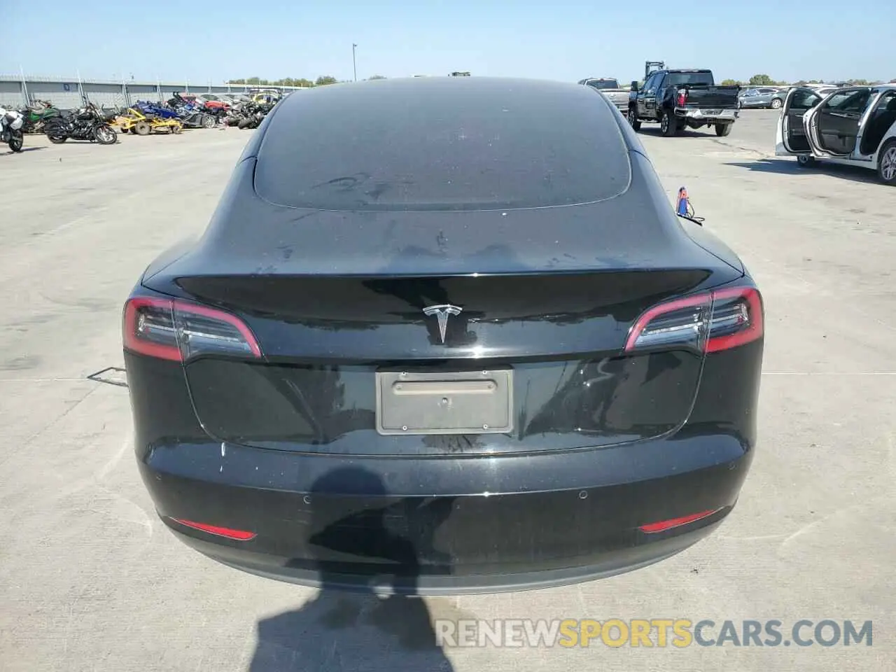 6 Photograph of a damaged car 5YJ3E1EA5MF084376 TESLA MODEL 3 2021