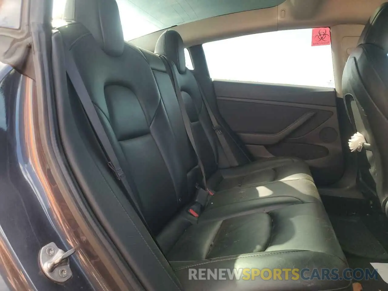 10 Photograph of a damaged car 5YJ3E1EA5MF087892 TESLA MODEL 3 2021