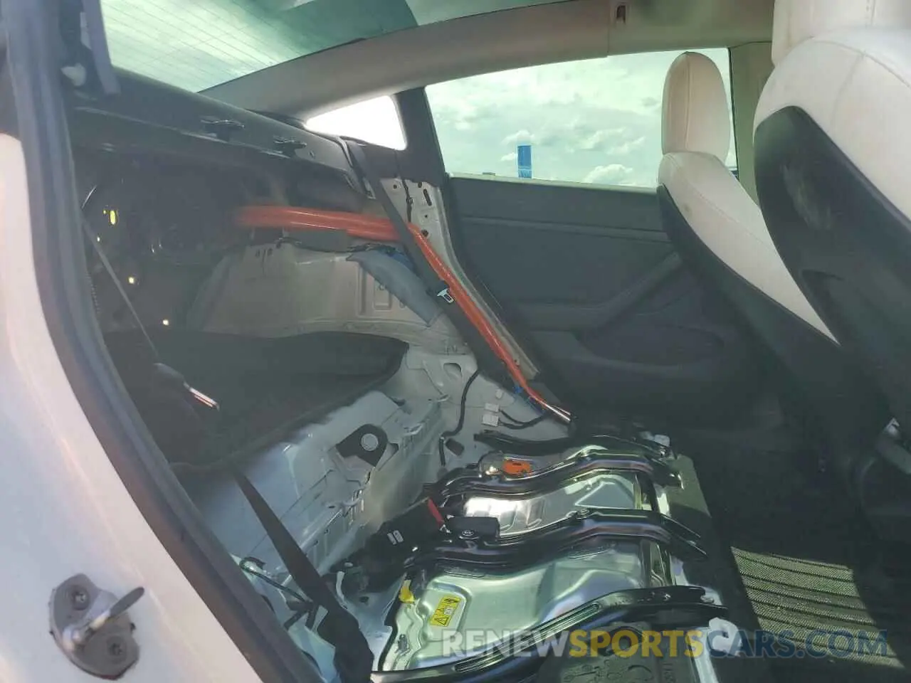 10 Photograph of a damaged car 5YJ3E1EA5MF089562 TESLA MODEL 3 2021