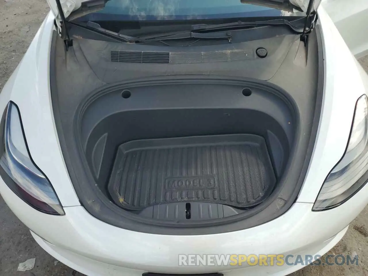 11 Photograph of a damaged car 5YJ3E1EA5MF089562 TESLA MODEL 3 2021