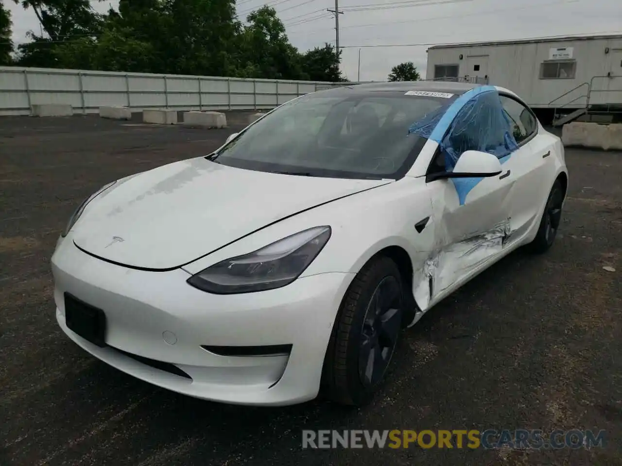 2 Photograph of a damaged car 5YJ3E1EA5MF091618 TESLA MODEL 3 2021