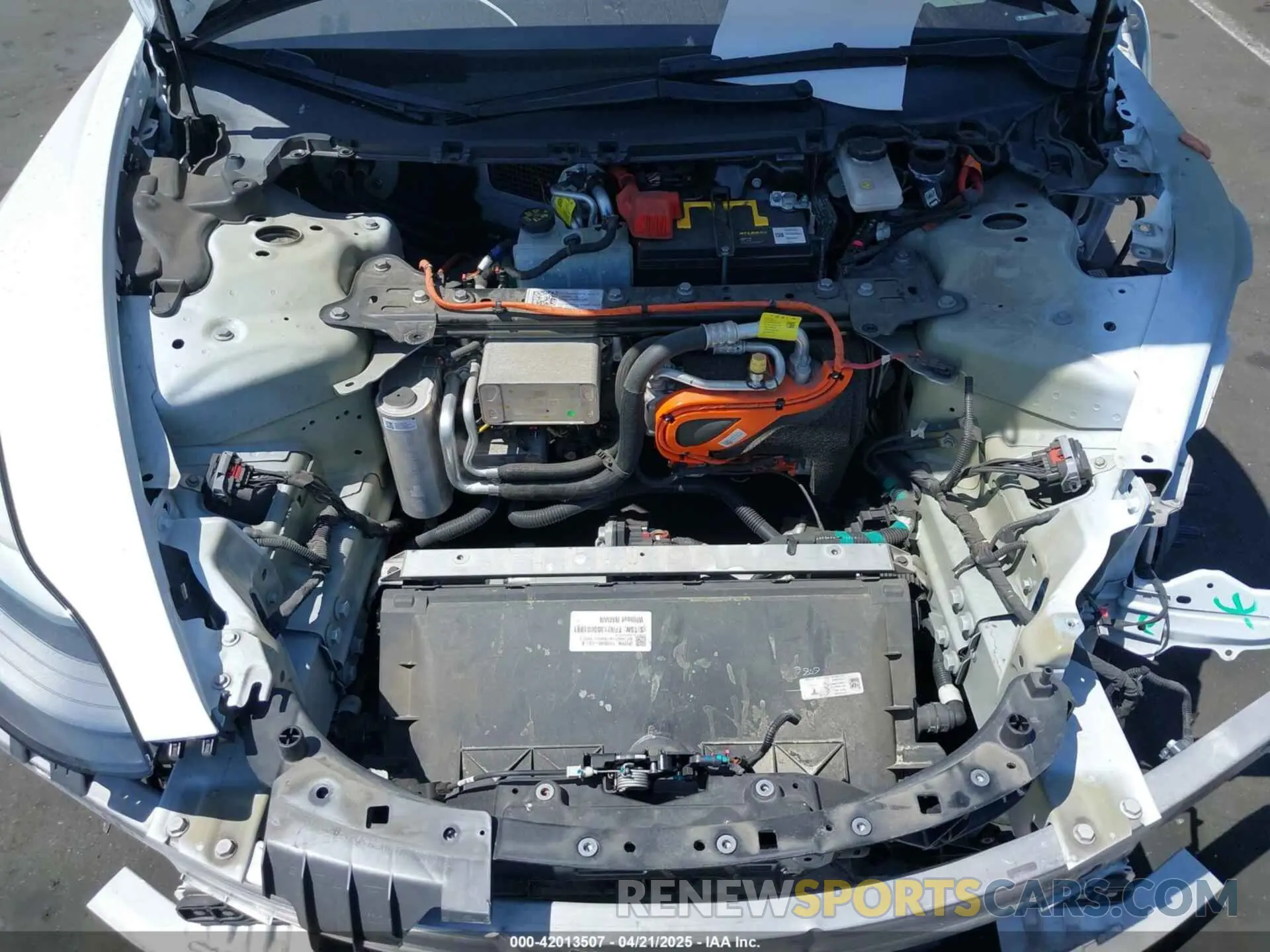 10 Photograph of a damaged car 5YJ3E1EA5MF097354 TESLA MODEL 3 2021