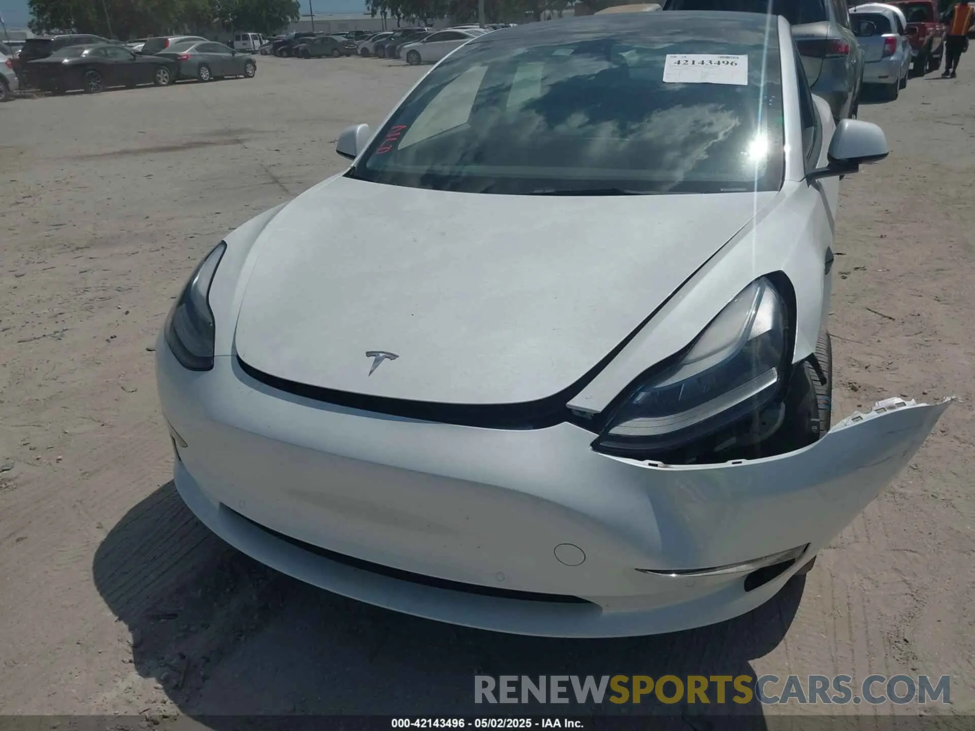21 Photograph of a damaged car 5YJ3E1EA5MF098844 TESLA MODEL 3 2021