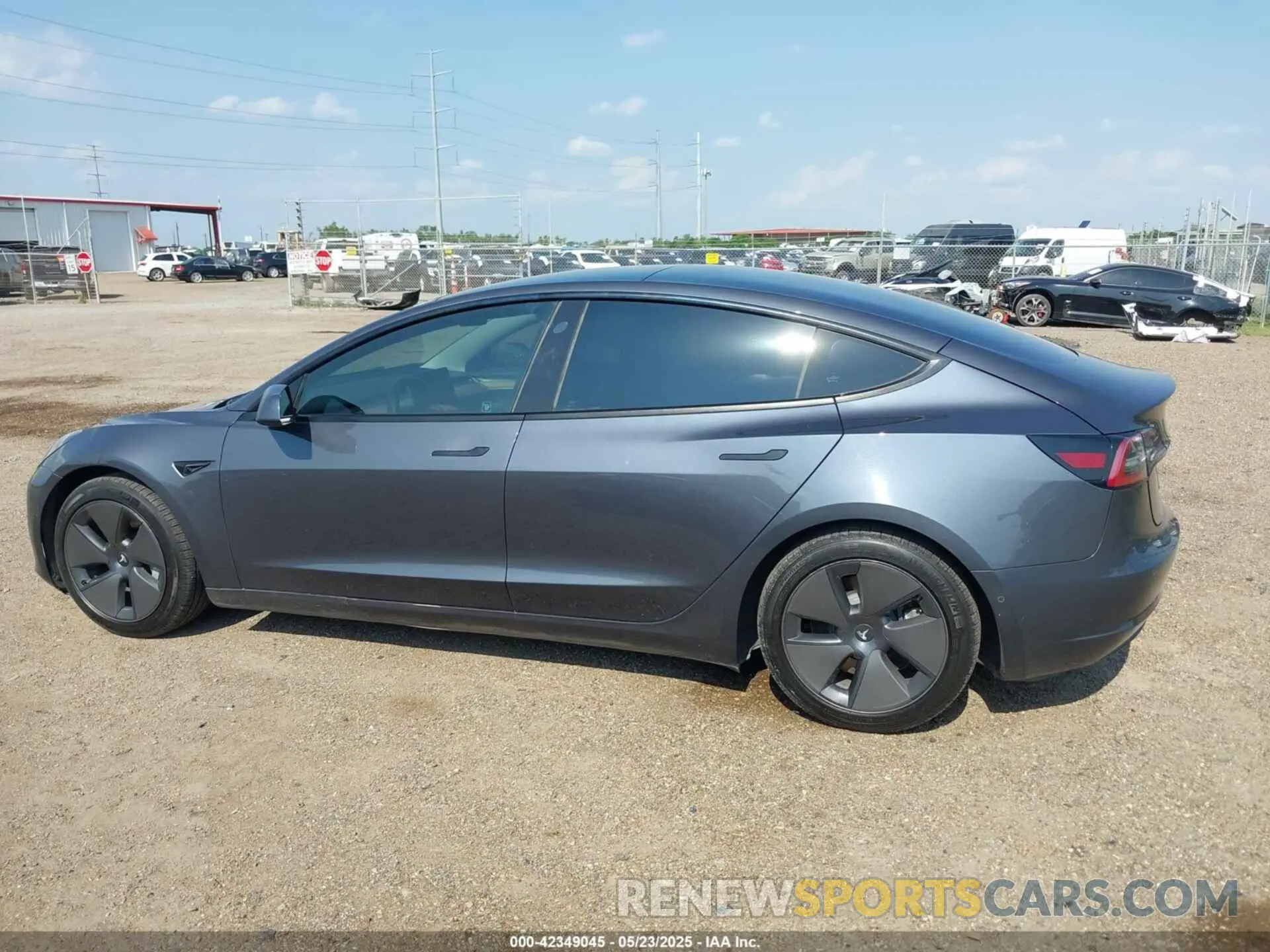 14 Photograph of a damaged car 5YJ3E1EA5MF099511 TESLA MODEL 3 2021
